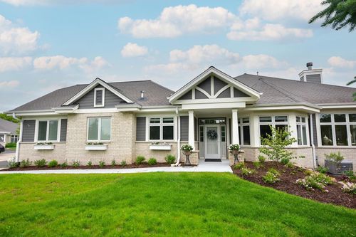 c-17185 Lake Road, Brookfield, WI, 53005 | Card Image