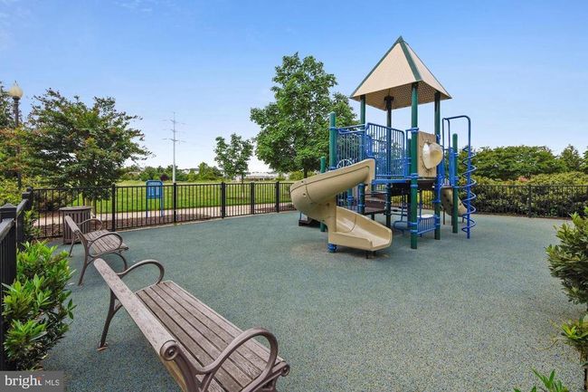 UNIT-749 - 3650 S Glebe Rd, Condo with 2 bedrooms, 2 bathrooms and null parking in ARLINGTON VA | Image 42