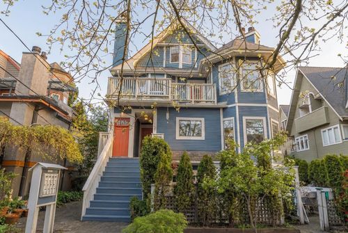 2427 W 6th Ave, Vancouver, BC, V6K1W2 | Card Image