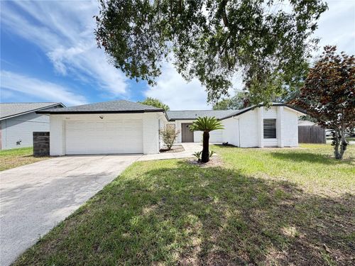 9923 Castleton St, Orlando, FL, 32817-1814 | Card Image