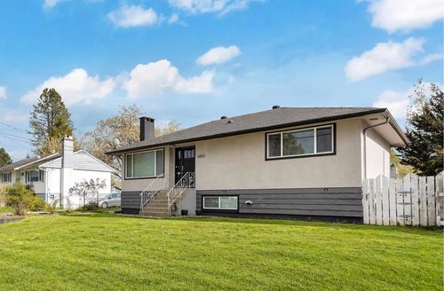 14682 111 Avenue, Surrey, BC, V3R2C4 | Card Image