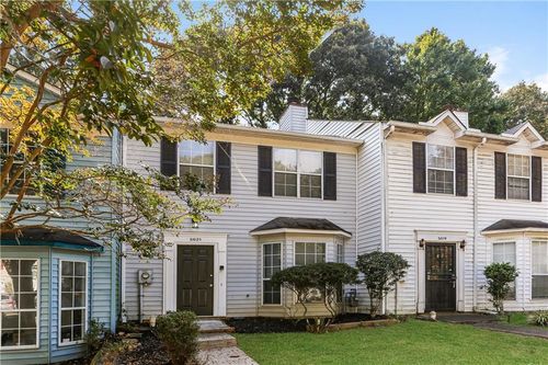 5621 Stonington Trace Pkwy, Stone Mountain, GA, 30087-5225 | Card Image