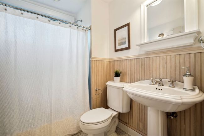 140 Elmwood Rd, House other with 7 bedrooms, 4 bathrooms and 2 parking in Swampscott MA | Image 31