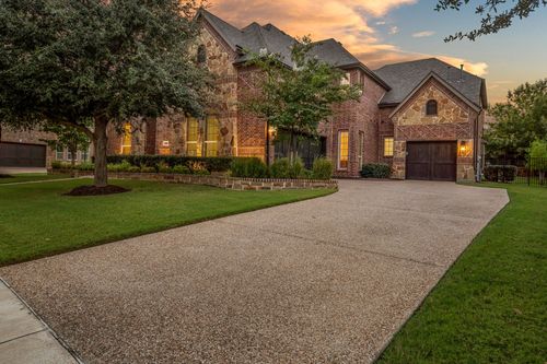 2205 Abby Ln, Trophy Club, TX, 76262-5586 | Card Image