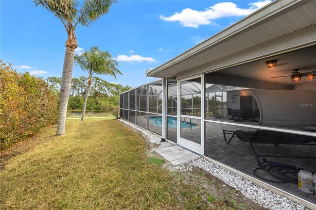 12950 Sw Pembroke Cir S, House other with 3 bedrooms, 2 bathrooms and null parking in LAKE SUZY FL | Image 41