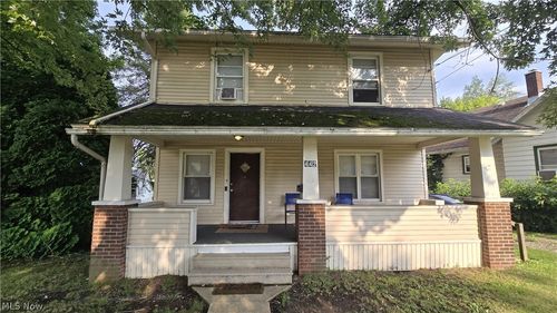 442 Poland Ave, Struthers, OH, 44471-1425 | Card Image