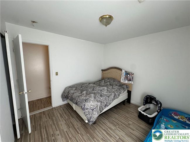 2215 N 3 Rd Ave, House other with 4 bedrooms, 2 bathrooms and null parking in Whitehall PA | Image 20