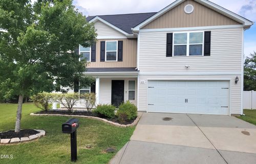 207 Kendall Dr, Winston Salem, NC, 27107-6890 | Card Image