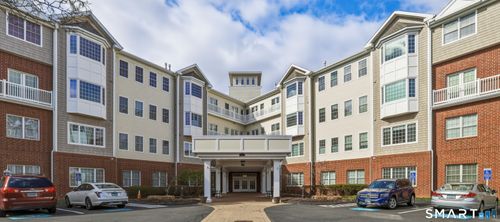 unit-212-1 King Philip Dr, West Hartford, CT, 06117-2145 | Card Image