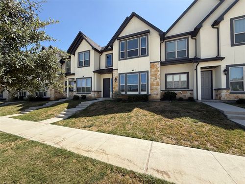 16134 Doe Lake Dr, Little Elm, TX, 75068-2308 | Card Image