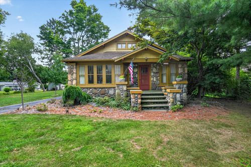 1318 E Michigan Ave, Albion, MI, 49224-1971 | Card Image
