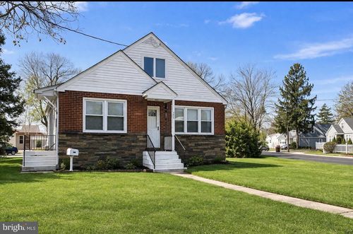 808 Delaware Ave, RIVERSIDE, NJ, 08075-4208 | Card Image