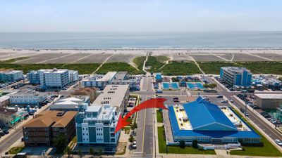 201 - 5711 Atlantic Ave, Condo with 4 bedrooms, 2 bathrooms and null parking in Wildwood Crest NJ | Image 2