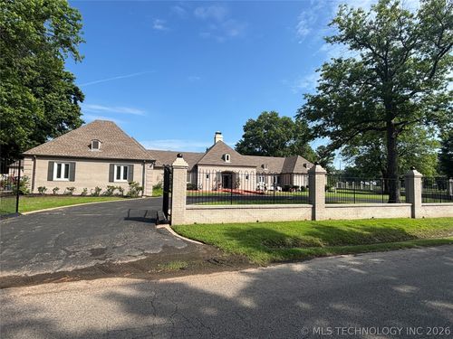 3706 Country Club Dr, Muskogee, OK, 74403-1755 | Card Image