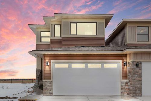 60 Bridges Dr, Langdon, AB, T0J1X3 | Card Image