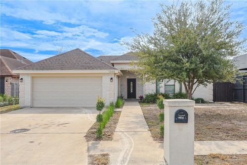 1368 Garden Dr, Mission, TX, 78572-6299 | Card Image
