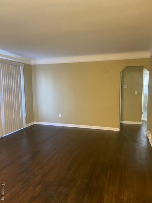 20157 Cheyenne St, Detroit, MI, 48235-1101 | Card Image