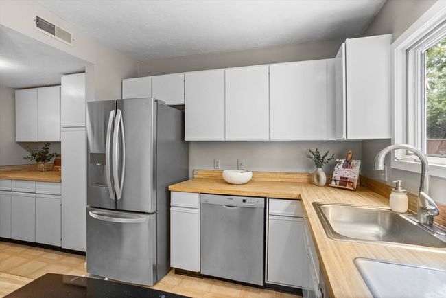 44 - 44 Greenridge Ln, Condo with 2 bedrooms, 2 bathrooms and 2 parking in Lincoln MA | Image 17