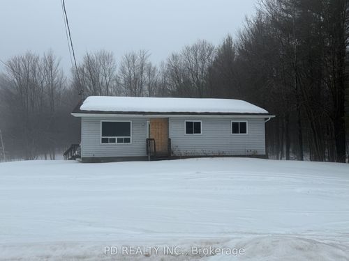 161 Glastonbury Rd, Northbrook, ON, K0H2G0 | Card Image