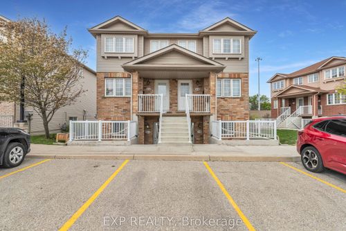 12c-50 Howe Dr, Kitchener, ON, N2E0A3 | Card Image