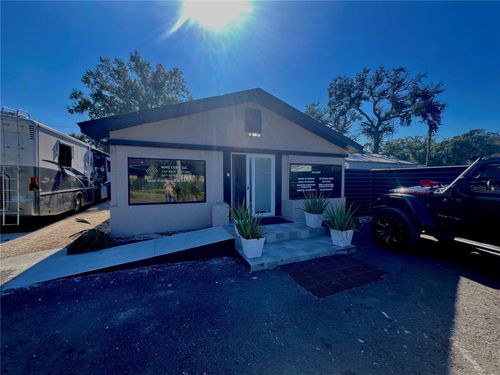 5827 E Columbus Dr, TAMPA, FL, 33619-1642 | Card Image