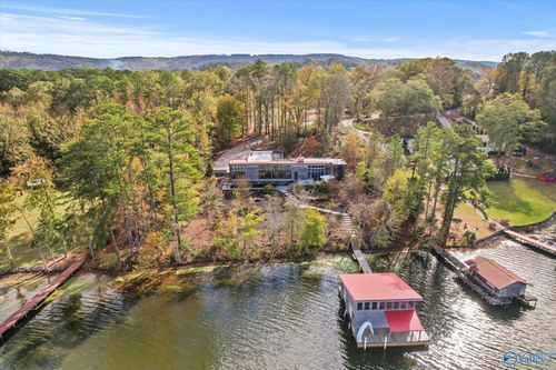 3156 Lakeshore Drive, Scottsboro, AL, 35769 | Card Image