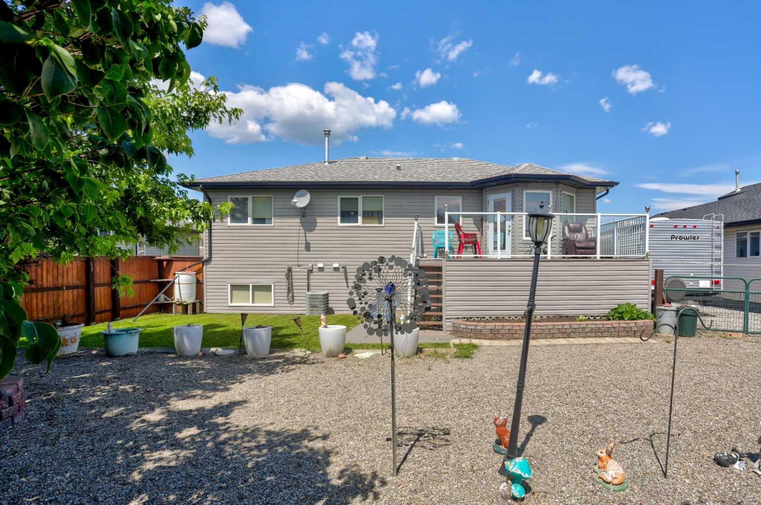 Residential in Pincher Creek 5