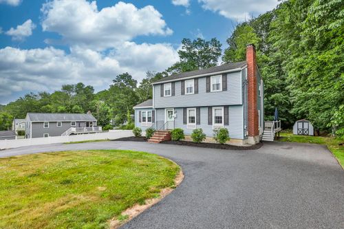 3 Trina Rd, Salem, NH, 03079-2077 | Card Image