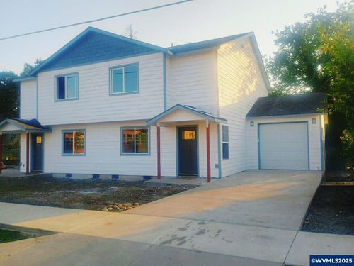 2210 S 7th St, Lebanon, OR, 97355 | Card Image
