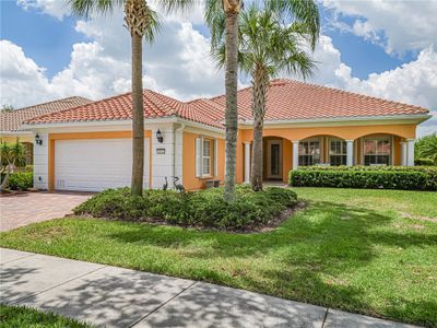 5472 Barbados Square, House other with 5 bedrooms, 4 bathrooms and null parking in Vero Beach FL | Image 1