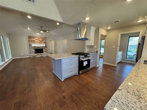 1930 Westminster Dr, Carrollton, TX, 75007-2465 | Card Image