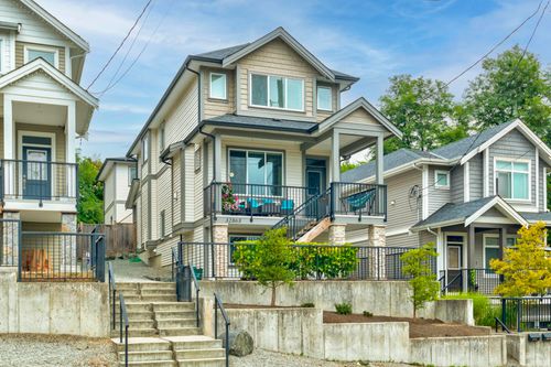 32865 3rd Ave, Mission, BC, V2V1M9 | Card Image