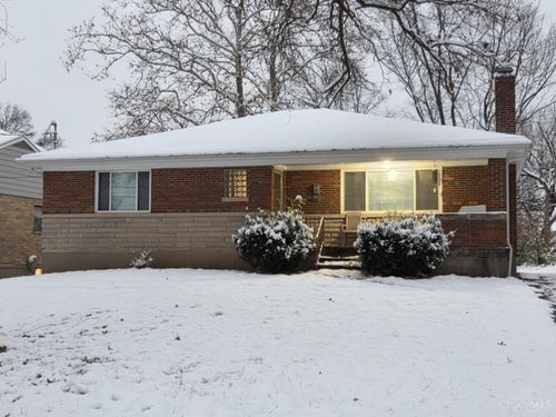 2806 Breezy Way, Cincinnati, OH, 45239-5518 | Card Image