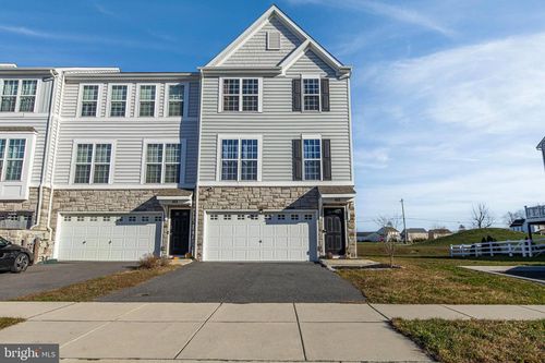 433 Wyatt Dr, TOWNSEND, DE, 19734-2813 | Card Image