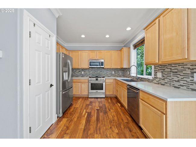 3541 Sw Wonderview Ave, House other with 7 bedrooms, 4 bathrooms and 2 parking in Gresham OR | Image 10
