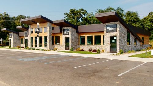 ste-d-125 E Shore Pkwy, La Porte, IN, 46350-2381 | Card Image