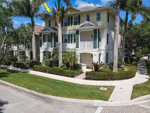 3247 E Community Dr, Jupiter, FL, 33458-8217 | Card Image