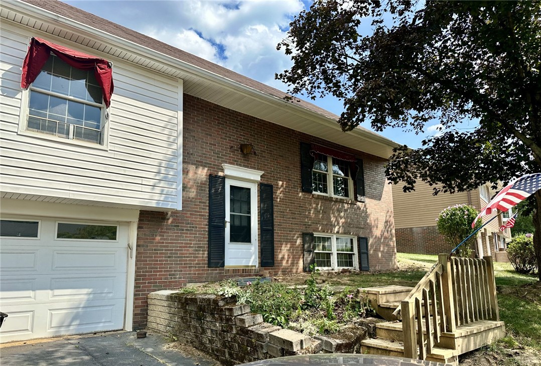 Rolling Farms Rd, Glenshaw, PA 15116