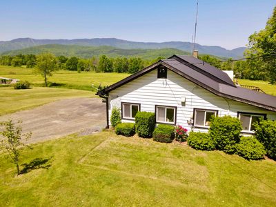 2234 Common Road, House other with 3 bedrooms, 1 bathrooms and null parking in Waitsfield VT | Image 1