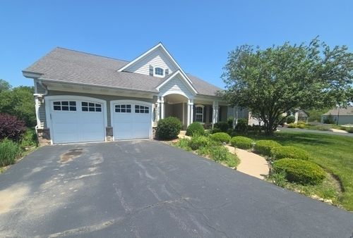 3075 Trillium Ct W, Aurora, IL, 60506-8899 | Card Image