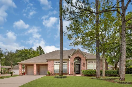 709 Hidden Woods Ln, Friendswood, TX, 77546-6099 | Card Image
