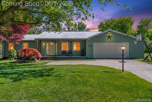 6560 Roach Rd Road, Lexington Village, MI, 48450 | Card Image