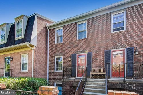 apt-a-1674 Beekman Pl Nw, WASHINGTON, DC, 20009-6543 | Card Image