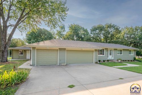 2308 Anderson Rd, Lawrence, KS, 66046-5050 | Card Image