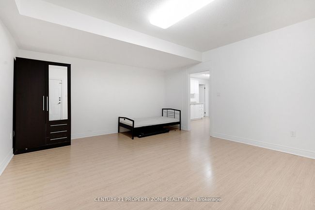 9 Haywood Dr, House other with 6 bedrooms, 5 bathrooms and 4 parking in Brampton ON | Image 40
