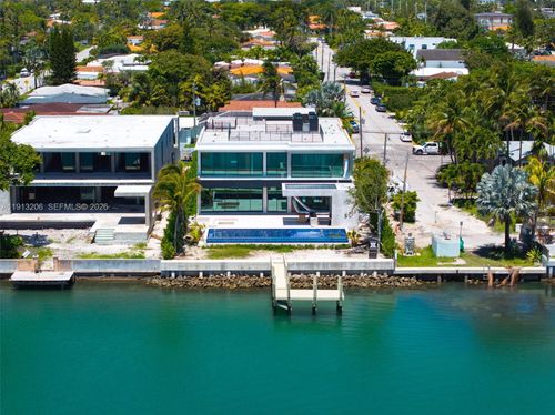 600 88th St, Surfside, FL, 33154-3339 | Card Image