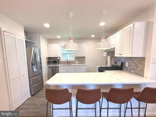 8107 Phelps Pl, DISTRICT HEIGHTS, MD, 20747-3722 | Card Image