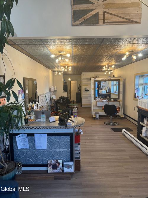 unit-a-140 Clinton St, Schenectady, NY, 12305-2017 | Card Image