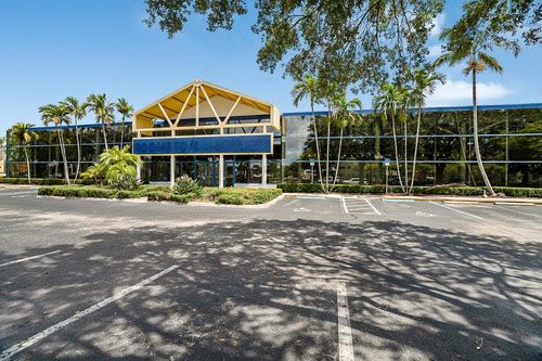 1605 W Oakland Park Blvd, OAKLAND PARK, FL, 33311-1513 | Card Image