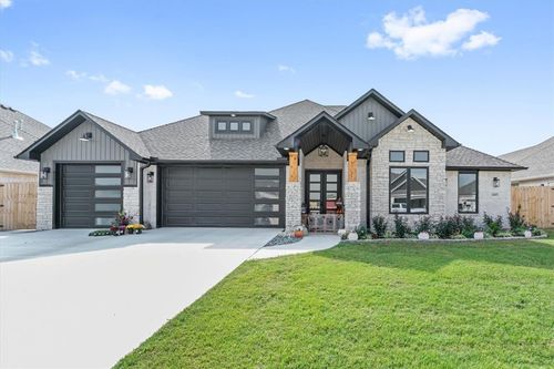 1805 Gaines St, Pea Ridge, AR, 72751 | Card Image